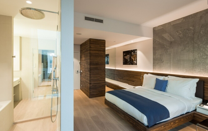 �Ƶ��҃�������{